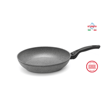 Carica l'immagine nel visualizzatore di Gallery, PADELLA ROCKER PLUS INDUCTION CM.28 - Olympia Italian Premium Cookware