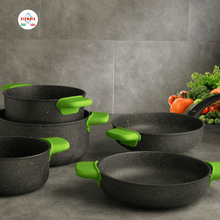 Carica l'immagine nel visualizzatore di Gallery, COVER PER MANIGLIE IN SILICONE VERDE 2 pz - Olympia Italian Premium Cookware